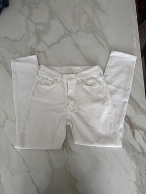 Mother Classic White Women’s Jeans - Clean Straight Fit